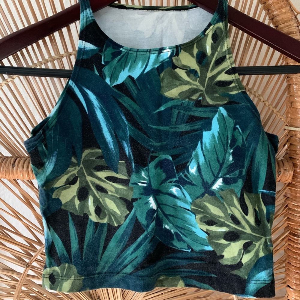 In the Jungle Top //